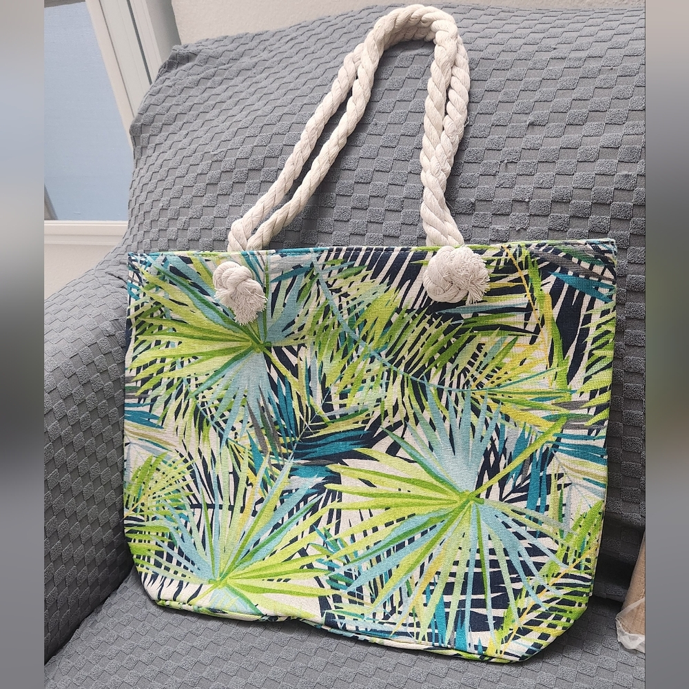 Womens Large Leaves Design Square Zipper Beach Bag - Picture 6 of 7